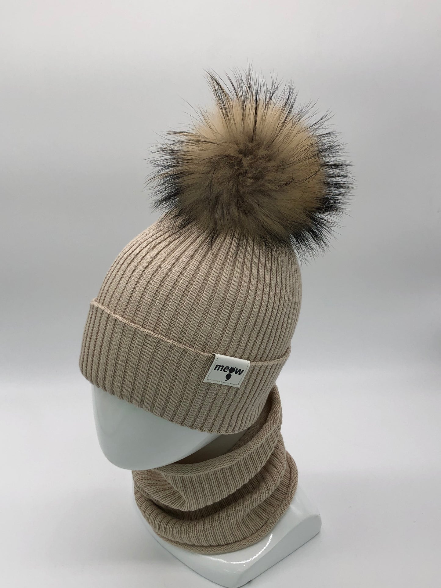 Komplet dla dziewczynki z szalikiem (25 / WP82KPE)