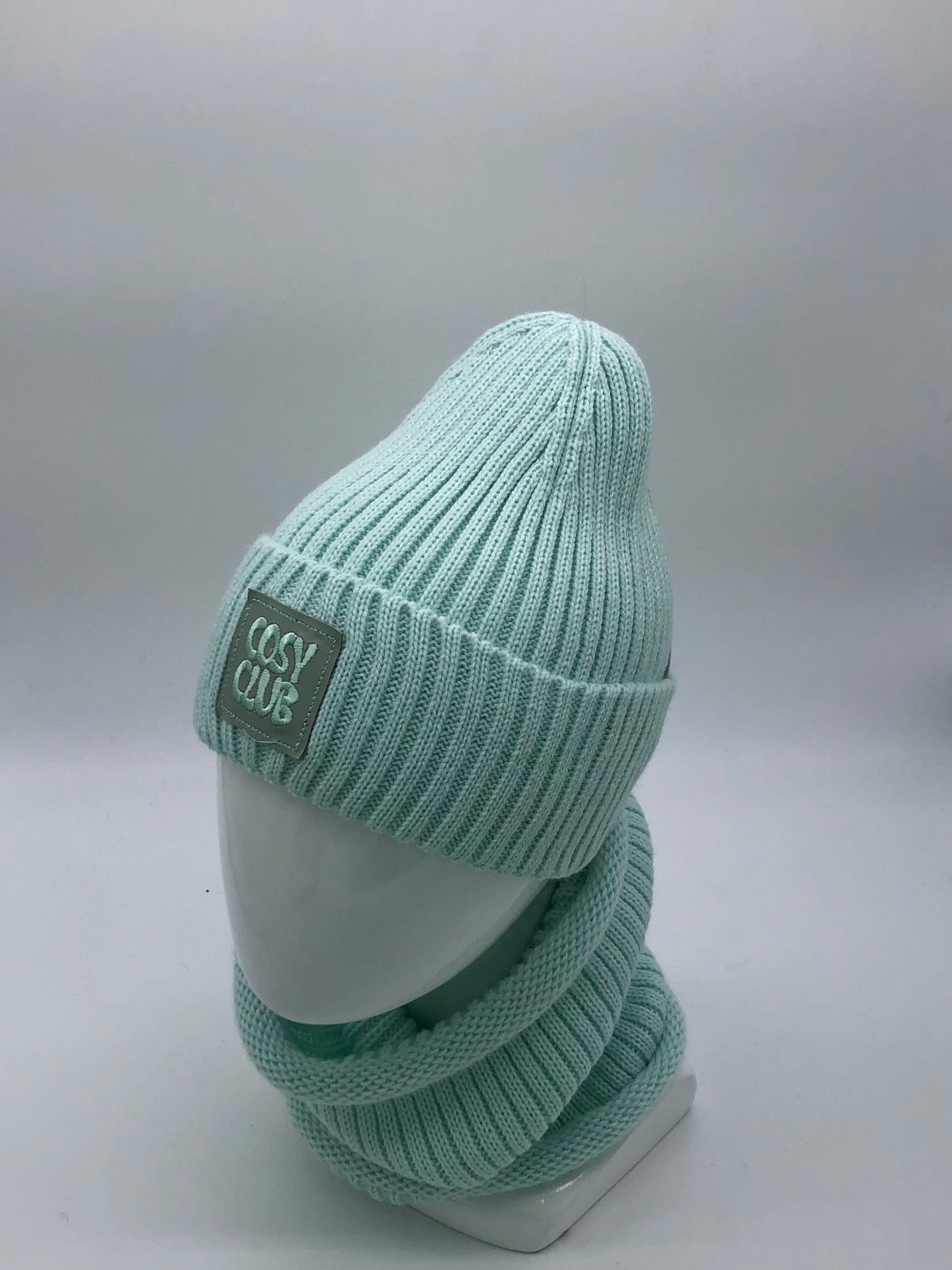 Czapka dla dziewczynki (25 / WP17K)